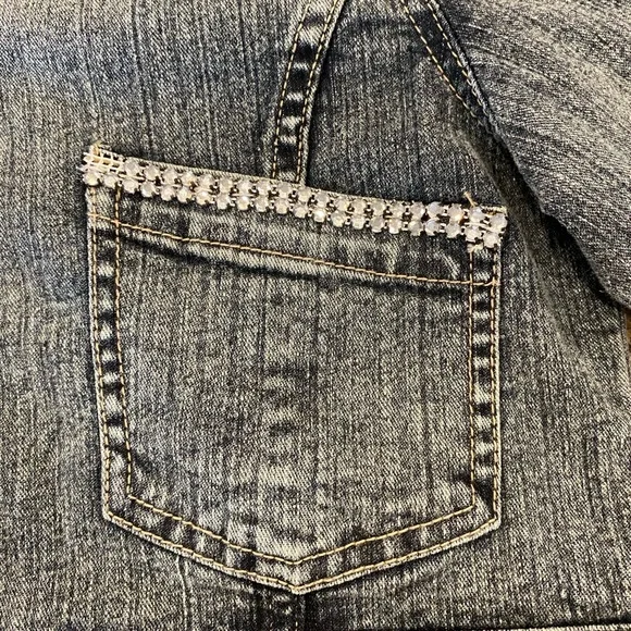 HEAT WAVE VINTAGE BRAND CROPPED JEAN JACKET - Picture 5 of 15